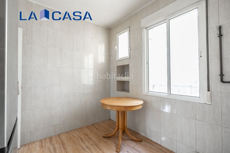 Foto 216af9db-e820-40aa-bdd5-61ffdd892cb7. Piso en Chopera Madrid