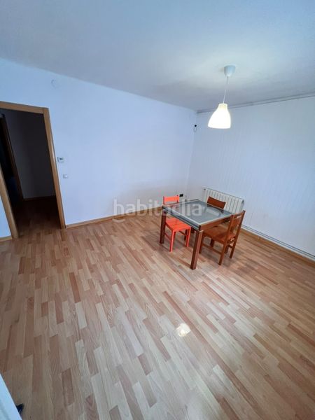Foto f3ab25e0-5aa6-49d1-b4f1-84bd176cf123. Planta baja en Canet de Mar