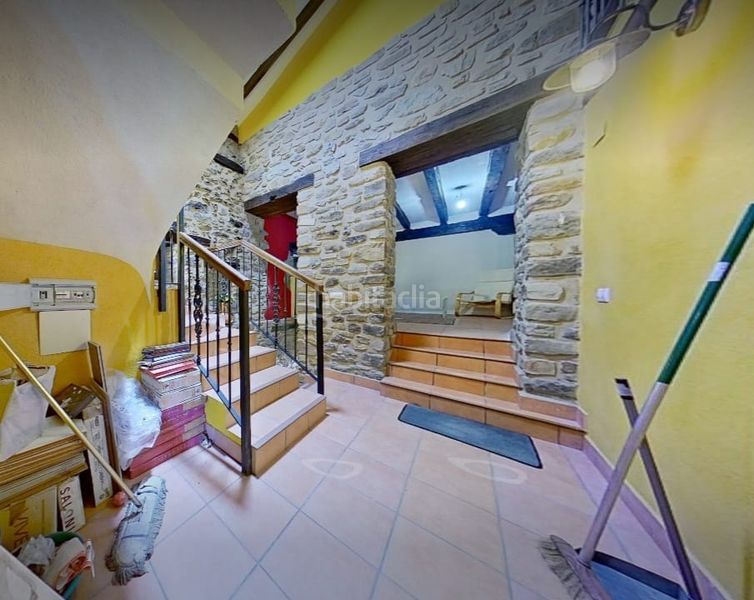 Foto ed07ad13-54a1-4a9a-95aa-c2a112c8f38f. Casa amb calefacció aparcament a Okondo