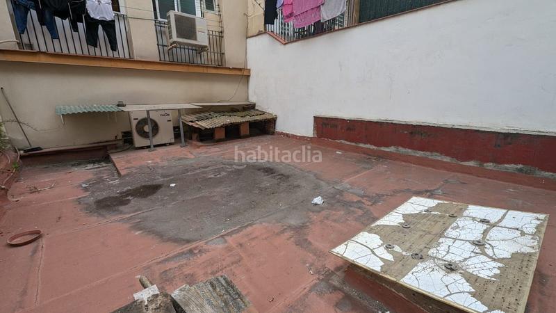 Foto db82a989-c746-4e55-98ed-51c938ba2bb1. Locale commerciale in El Poble Sec - Parc de Montjuïc Barcelona