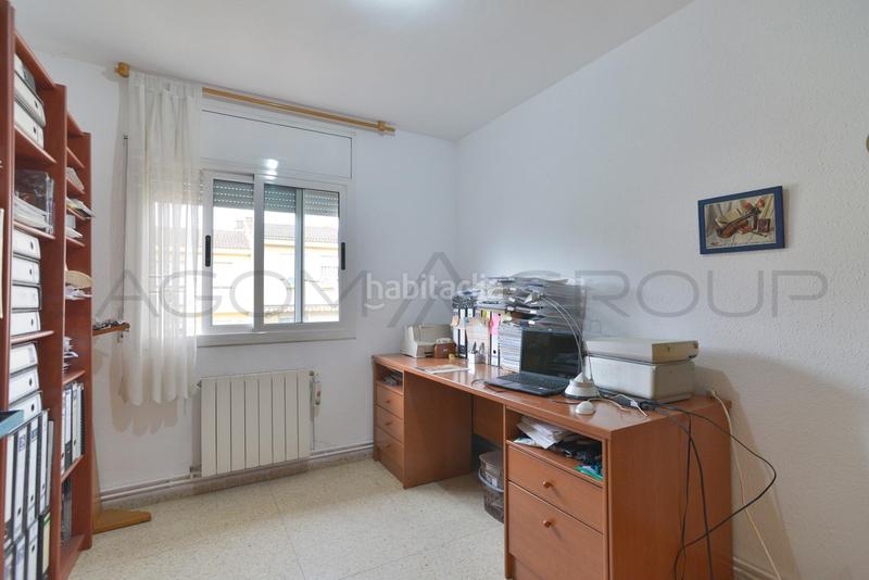 Foto 45cbc7b3-075b-4651-a46c-ba2f6e6a0ce5. Casa a schiera con riscaldamento parcheggio in Abrera