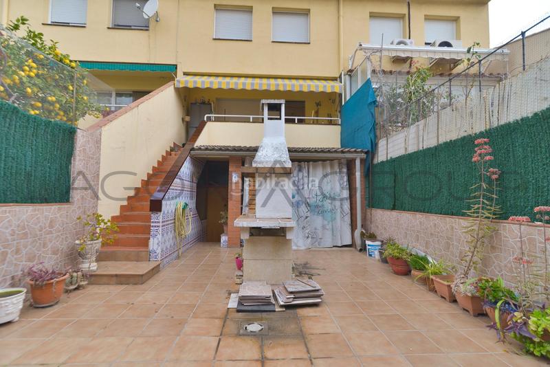 Foto 6332cde1-8a0c-4f08-bd5c-ea61e9d14e2f. Casa a schiera con riscaldamento parcheggio in Abrera