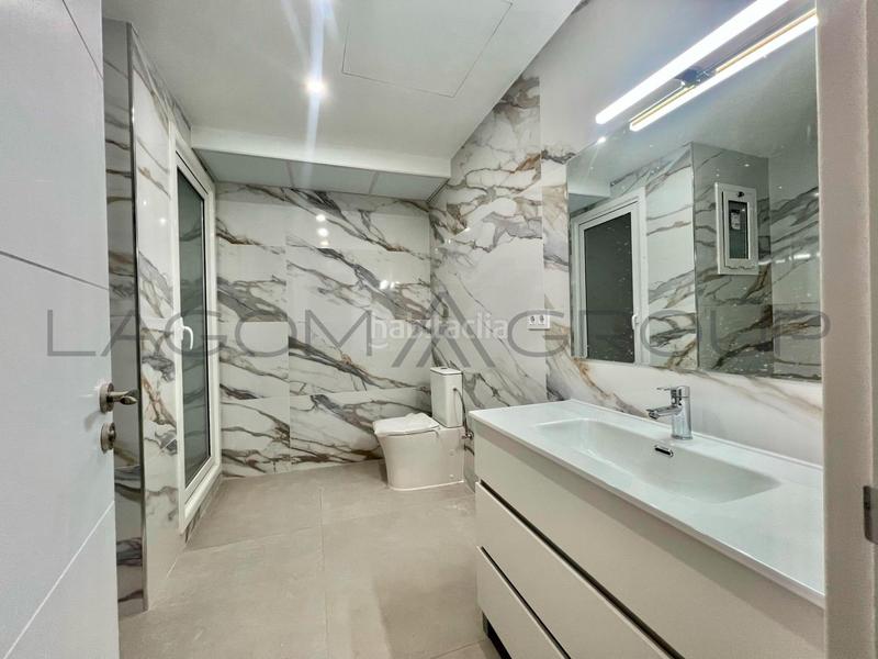 Foto 517090ff-363c-43c5-80da-dfedde4e01cf. Local comercial en Guinardó Barcelona