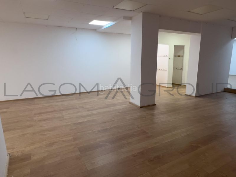 Foto 17d174b3-224e-4ea5-b314-83768c5ea8ef. Local comercial a Centre Viladecans