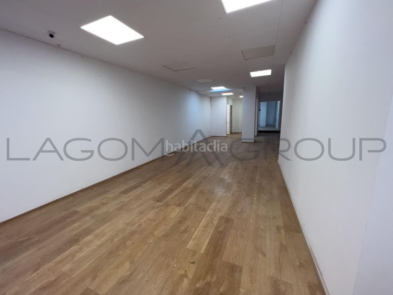 Foto a136ebe2-5908-455e-b6b9-a0fe00ec88cd. Local comercial a Centre Viladecans