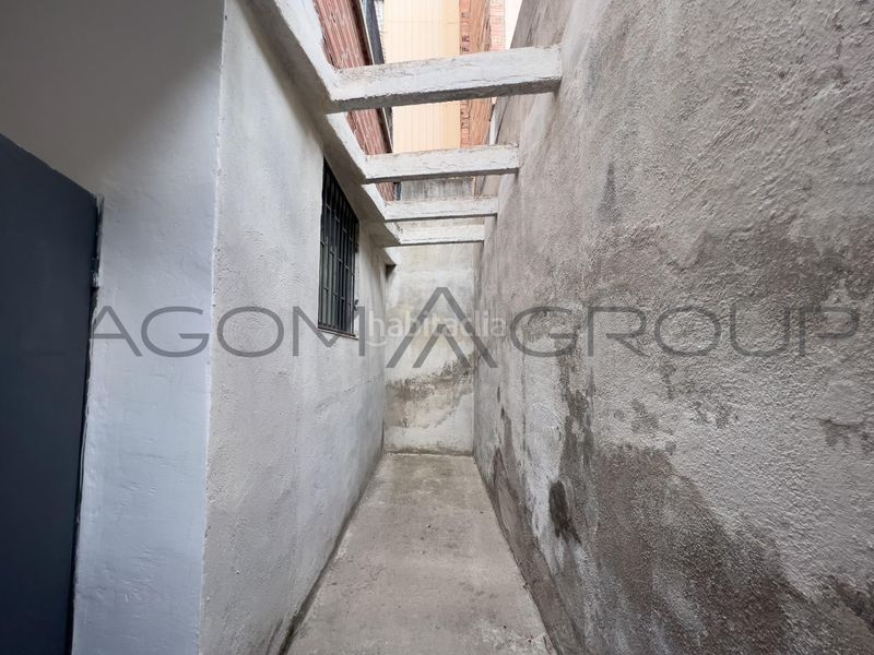 Foto b41e28bb-f5d2-4792-a2dc-6b1da9871145. Local comercial a Centre Viladecans