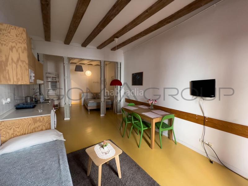 Foto 71fce87d-47cb-4ba7-8e62-867e3d59546a. Piso una joya urbana con licencia turistica en Raval Barcelona