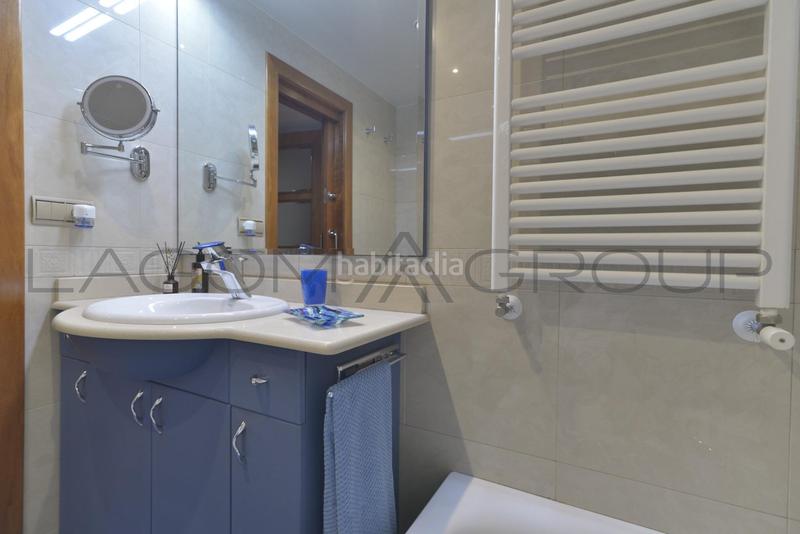 Foto 1adb2a71-58fb-4b50-bc95-a7800d1ed163. Piso  reformado con 4 habitaciones en zona amat targa en Viladecans