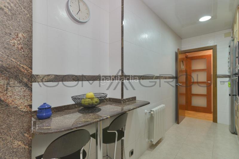 Foto d1131f6a-0ba8-48ae-b12e-c26a3ad3d548. Piso  reformado con 4 habitaciones en zona amat targa en Viladecans