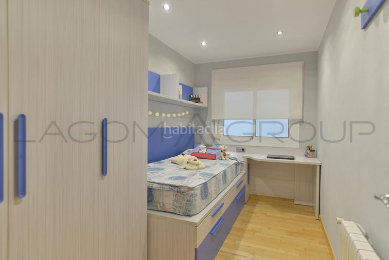 Foto ebf80416-9c0c-41bb-93b4-39d8018df213. Piso  reformado con 4 habitaciones en zona amat targa en Viladecans