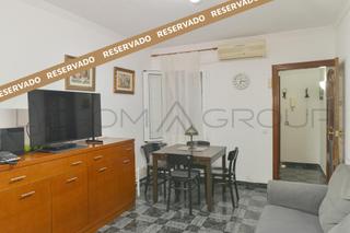 Appartement à La Roureda. Bajo con altura