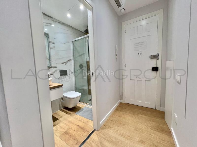 Foto 2dd7697f-3ca3-4ac4-a935-321d4ce60dfb. Piso  reformado cerca sagrada familia con rentabilidad inmediata en Barcelona