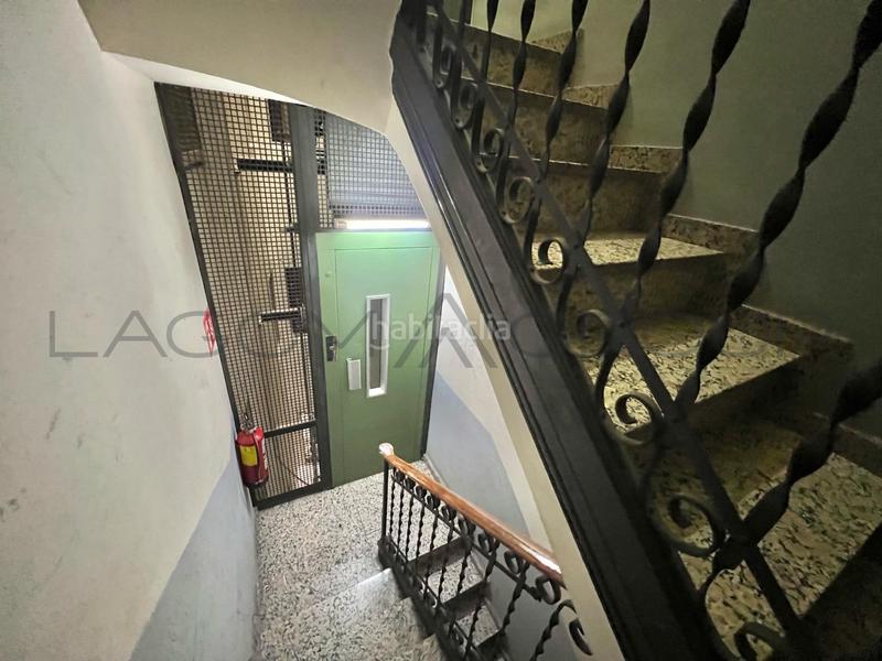 Foto 7a86c0fe-441f-4f1a-a184-c21657670754. Piso  reformado cerca sagrada familia con rentabilidad inmediata en Barcelona