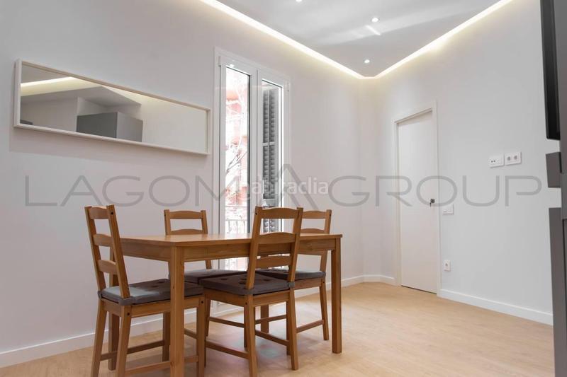 Foto dfe75f71-9244-4903-9ff0-c7fce6f312b5. Piso  reformado cerca sagrada familia con rentabilidad inmediata en Barcelona