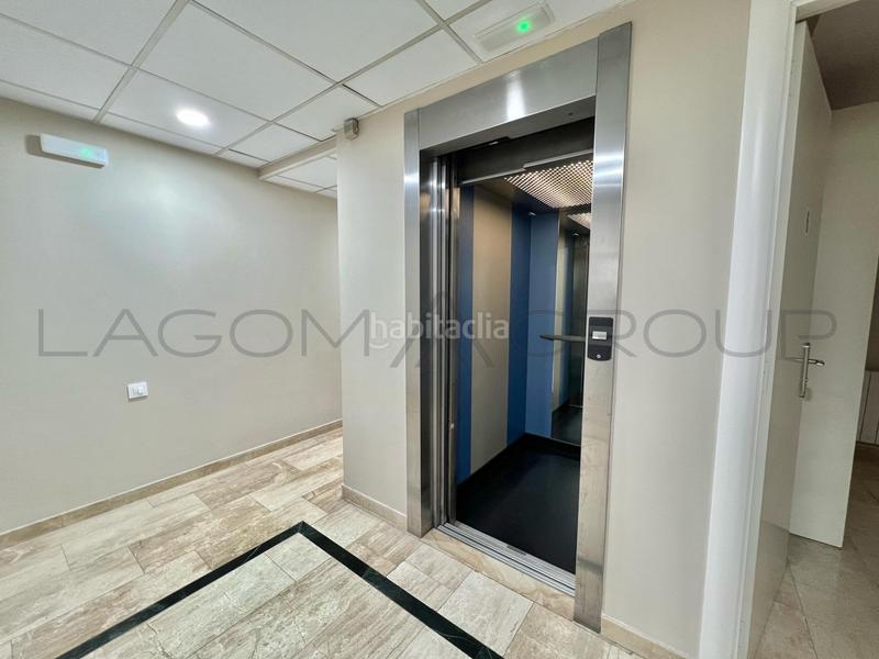 Foto 46c970e5-7aff-41f0-869e-0cb9b3f12081. Edificio in Centre Vilassar de Mar