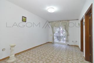 Pis  Carretera carretera marina. Vivienda de 4 habitaciones, ascensor, balcn