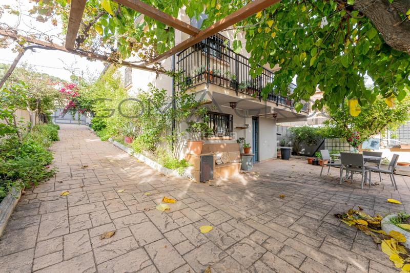 Foto 2a5358cc-7b58-4111-86a4-3aef7563bbd1. Casa  unifamiliar a 4 vientos en Torrent Ballester Viladecans