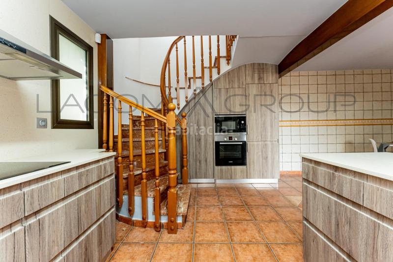 Foto d3b2c3f0-6eb1-4778-a3c0-38fb8cdc2bf8. Maison avec parking dans Torrent Ballester Viladecans