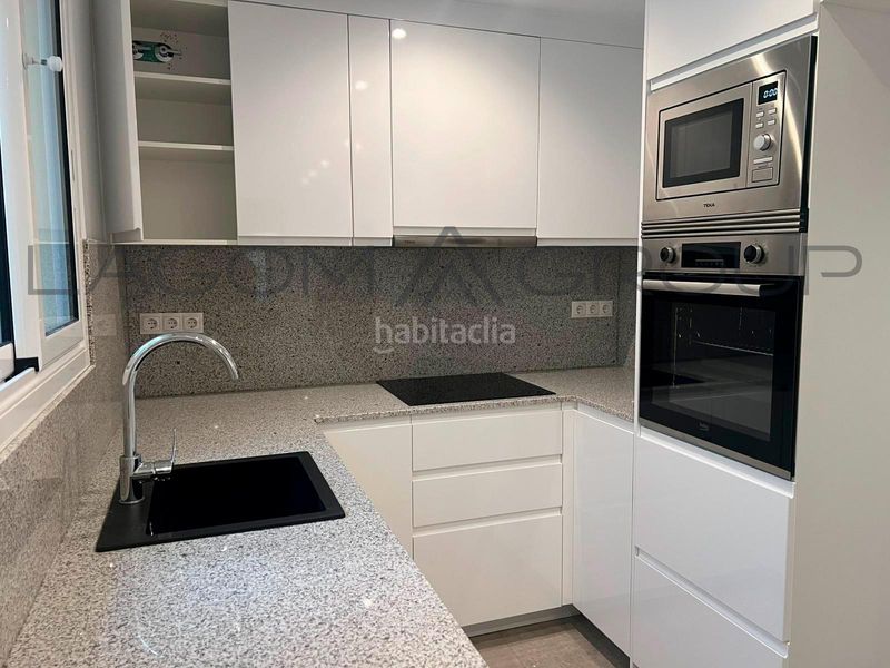 Foto 5b768e79-a9d5-43b5-b181-83696788092d. Casa a Centre Sant Boi de Llobregat
