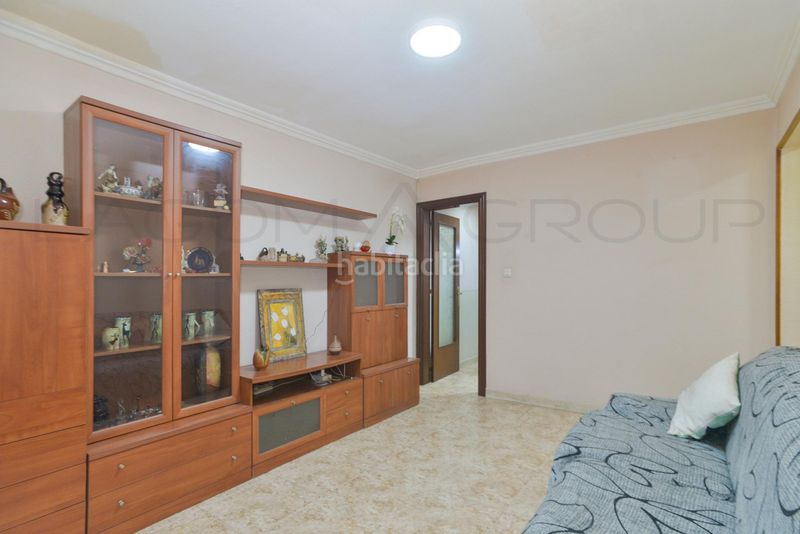 Foto 893c37d1-c006-49d1-b536-8d639e056781. Flat in Centre Viladecans