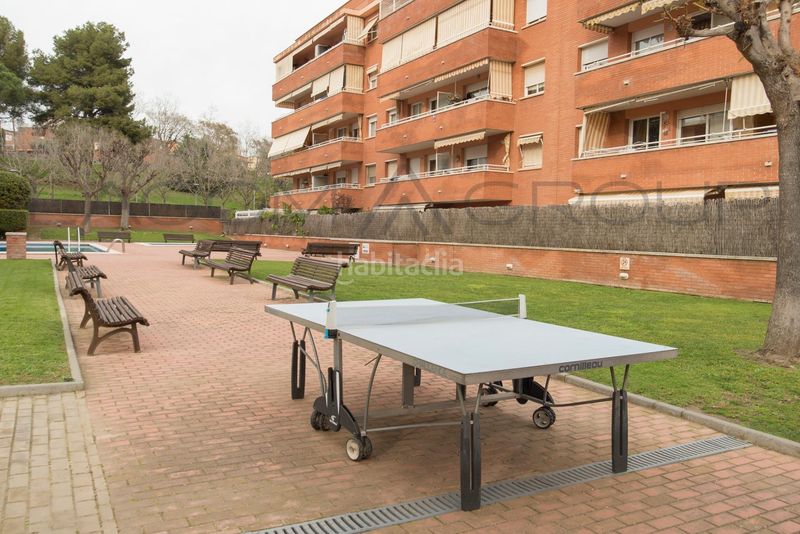 Foto f2293f29-953c-4b0d-b841-99df33dd1d35. Pis amb calefacció aparcament piscina a Torrent Ballester Viladecans