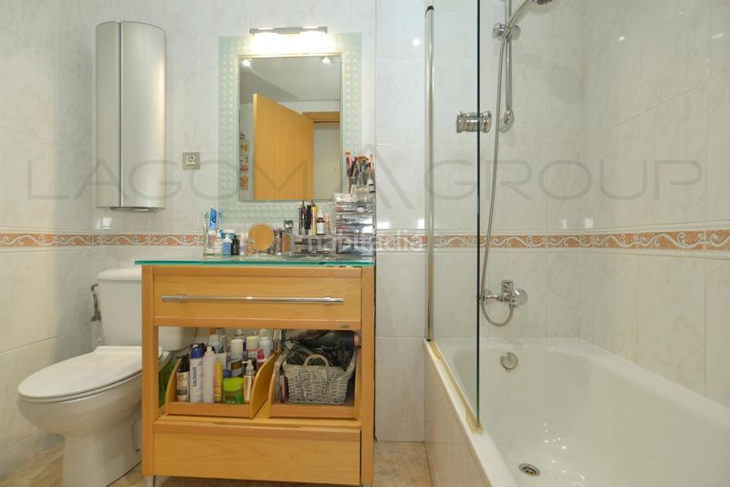 Foto f2622b69-f5f0-42c5-a5d1-210b599d3719. Piso hogar en can guardiola luz, tranquilidad y calidad de vida en Viladecans