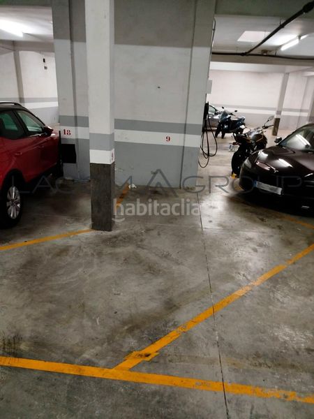 Foto f9b6e778-d107-4536-af04-aa0b149d42d8. Posto auto in La Roureda Viladecans