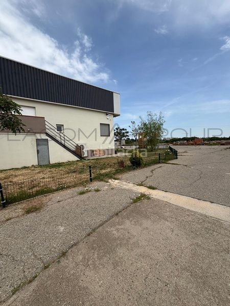 Foto b4a952b2-d3e8-4e95-be18-d6868ab5895c. Nau industrial a Ciutat Jardí Lleida