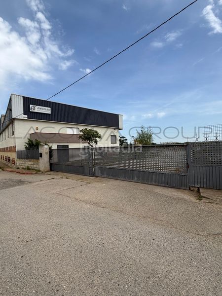 Foto 1f1f5c2c-21f5-4be5-9934-ce52ad2869d1. Nau industrial a Ciutat Jardí Lleida