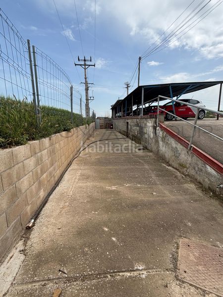 Foto b17c12a2-84e3-4cf1-99c8-d58a94a96a23. Nau industrial a Ciutat Jardí Lleida