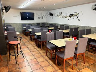 Local Comercial a La Roureda. Local en venta  junto a colegio