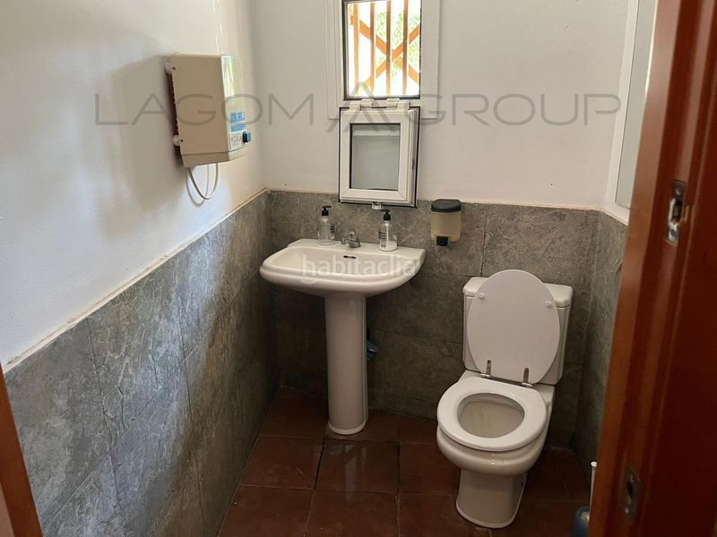 Foto 307e9164-9f61-48a2-a0d9-44086915a572. Local comercial a La Roureda Viladecans