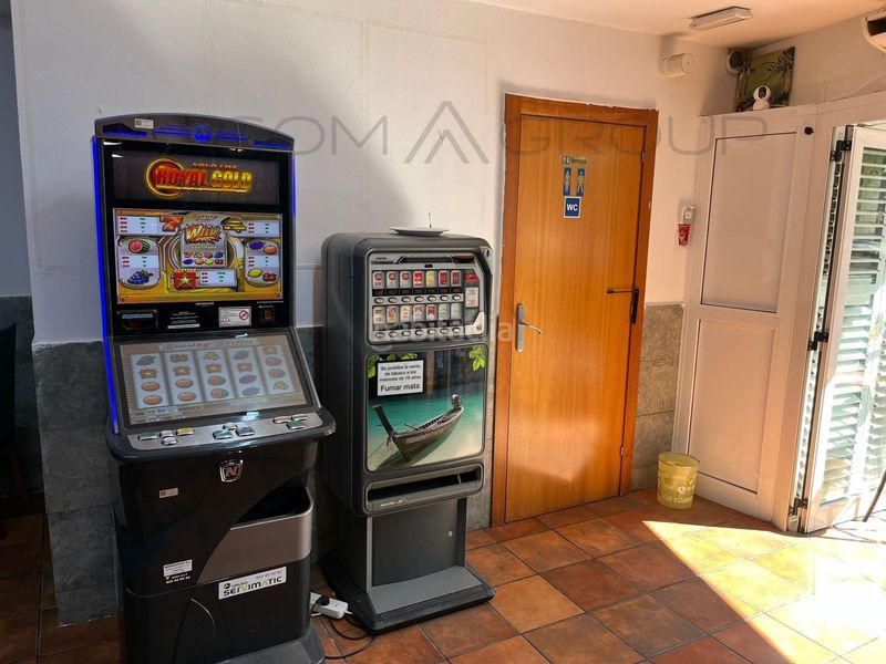 Foto 3fef8924-d91d-4ce7-926c-109107ae185f. Local comercial a La Roureda Viladecans