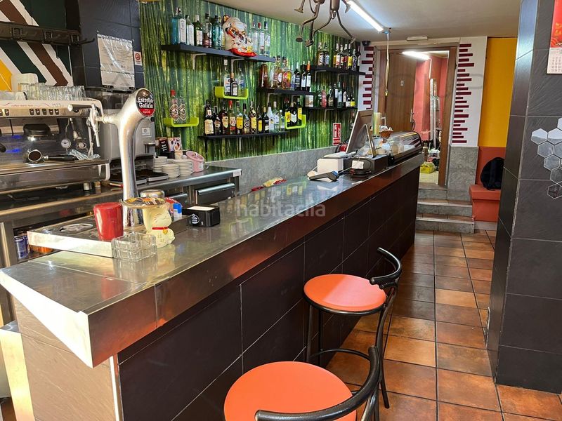 Foto d7cc0981-aeb8-4c35-b7b3-c08e9936d500. Local comercial a La Roureda Viladecans