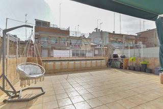 Flat in Diagonal-Colomeres. Piso de 80 m2 con espectacular terraza de 65m2, parking y traste