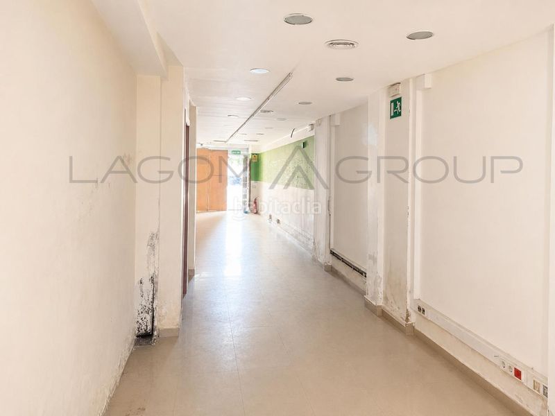 Foto 2ebc1b9f-7311-4672-8d3f-1ac86d0a45b7. Local comercial a Centre Castelldefels