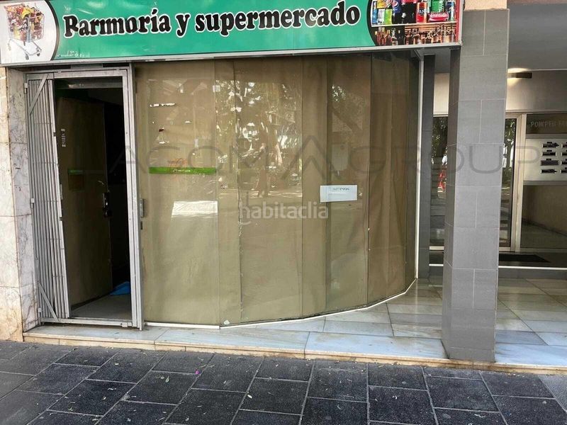 Foto 5fb10a85-c35a-4b65-8413-d073ea61f222. Local comercial a Centre Castelldefels