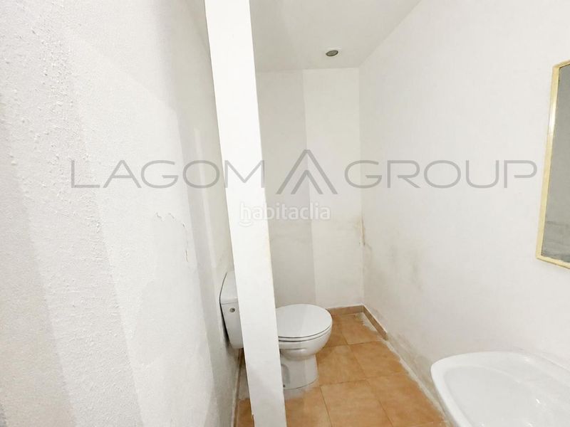 Foto ff548819-4ec7-4e55-89d8-ff70e0812d4f. Local comercial a Centre Castelldefels