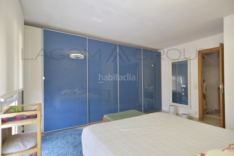 Foto 2f64b236-4d00-4460-a929-590a1f7911d8. Dúplex amb calefacció aparcament piscina a Torre-roja-Campreciós Viladecans