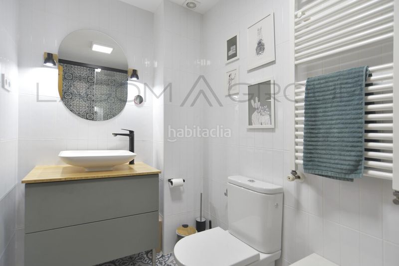 Foto 352dafaa-a979-4443-9fd6-b1295e0cbedd. Dúplex amb calefacció aparcament piscina a Torre-roja-Campreciós Viladecans
