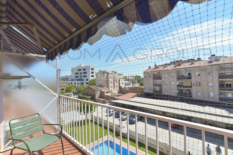 Foto a76ac65c-42f7-4a50-b7ef-2326639cfb1c. Dúplex amb calefacció aparcament piscina a Torre-roja-Campreciós Viladecans