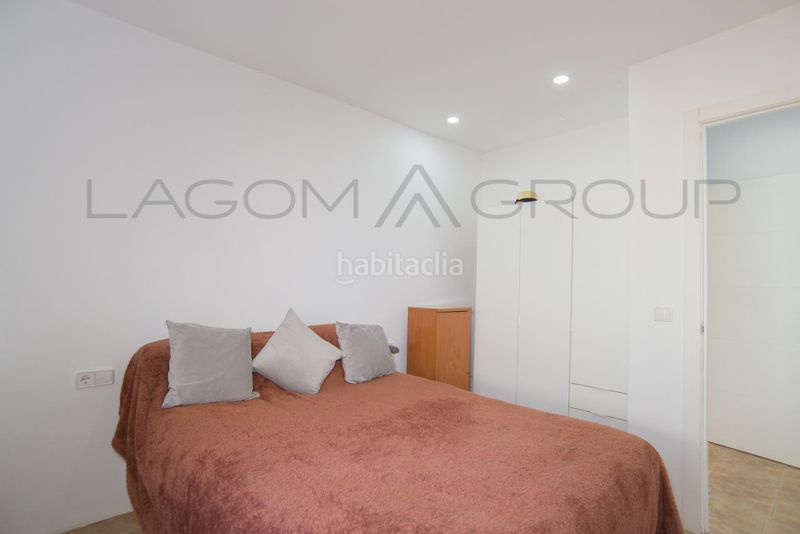 Foto 9e92d63c-5c3c-4d55-a6ef-5644421fe6be. Casa amb aparcament a Torrent Ballester Viladecans