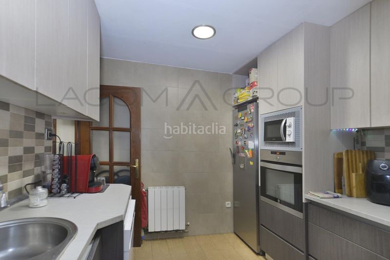 Foto 81e2e259-9650-48b7-866f-deddf4662637. Appartement avec chauffage parking dans Diagonal-Colomeres Gavà