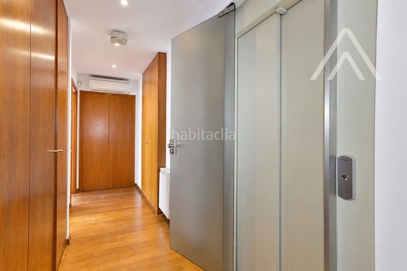 Foto 1bbb93c5-7c5b-47fe-a5a2-138c3fff790e. Duplex con riscaldamento in Creu Alta Sabadell