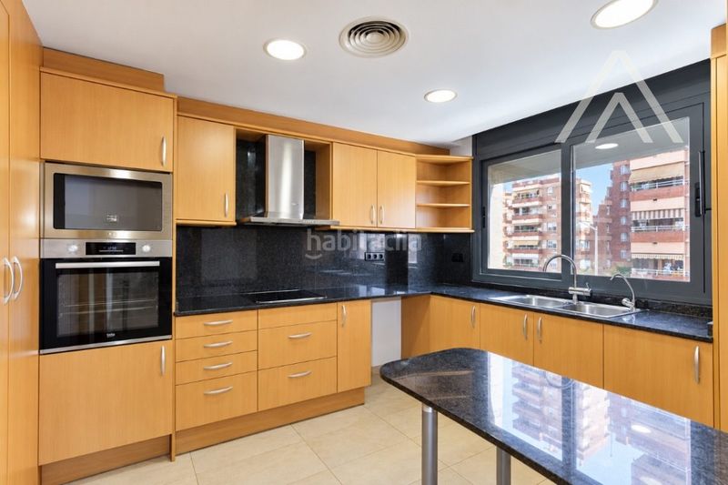 Foto a7984d20-b602-4a5d-bf68-e9bde35a171e. Duplex con riscaldamento in Creu Alta Sabadell
