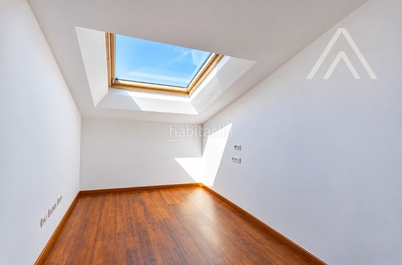 Foto d59707be-2c47-4931-8731-828bc53e553b. Duplex con riscaldamento in Creu Alta Sabadell