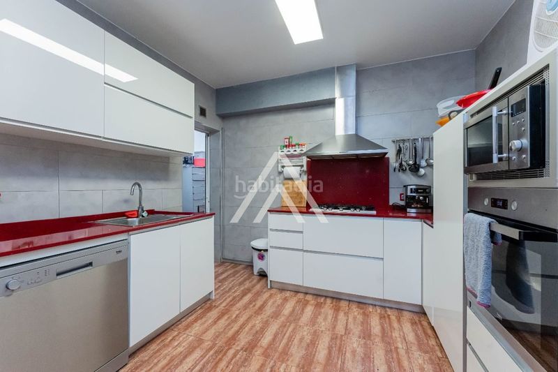 Foto d494c9cb-4f00-41d6-9db0-208734237c05. Flat in Centre Viladecans