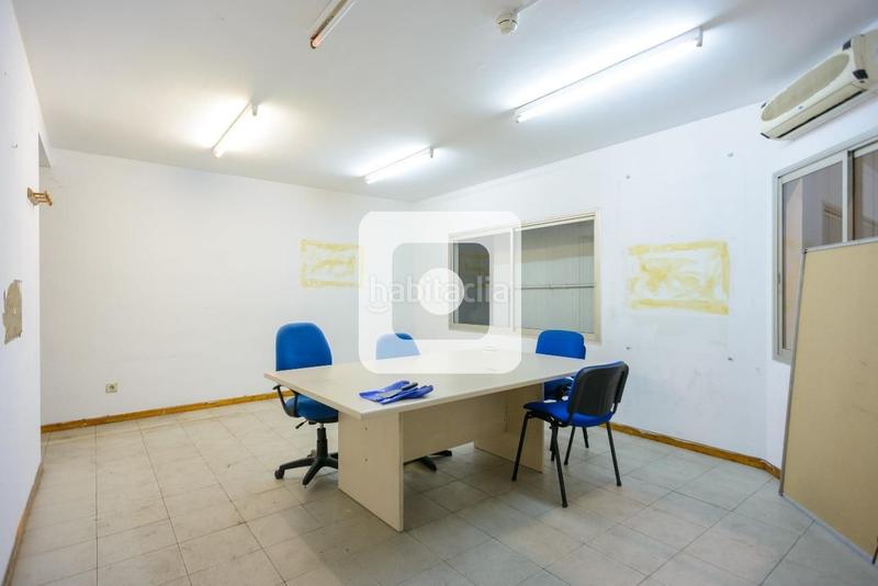 Foto 8e75440a-b57f-4042-a2dc-462727bf8898. Fabrikhalle in Mas Xirgu Girona