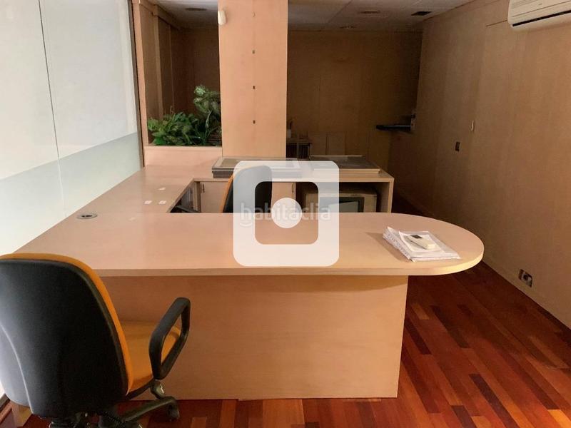 Foto 477fb953-aa19-4e0b-8916-7f8dddd42466. Lloguer local comercial a Centre Granollers