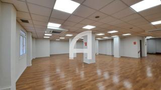 Rent Office space  Carrer aragó. Oficina diáfana en la confluencia de aragodiagonal